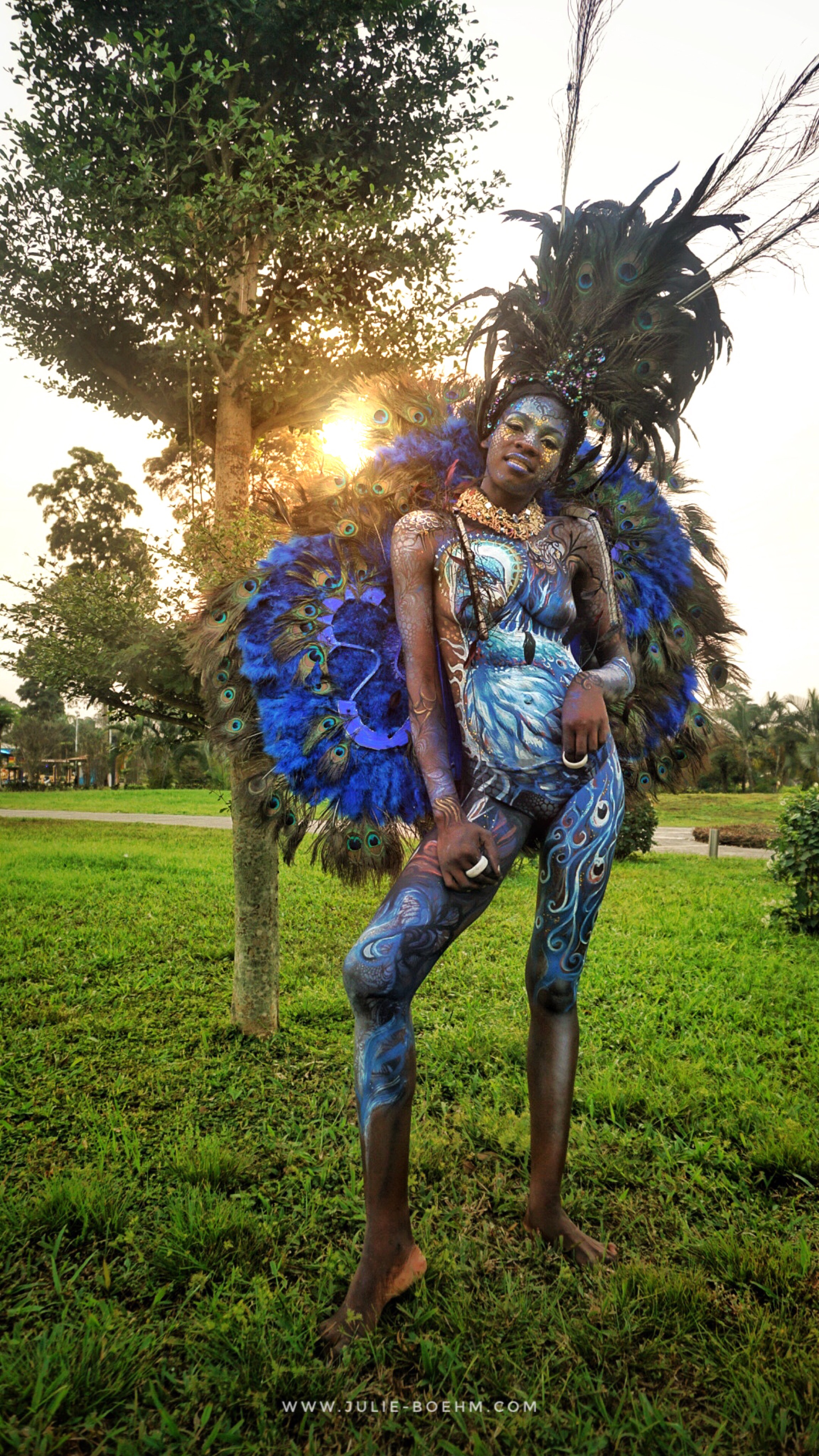 Peacock Bodypainting for Fantasy Fashion Show 1. Equatorial Guinea